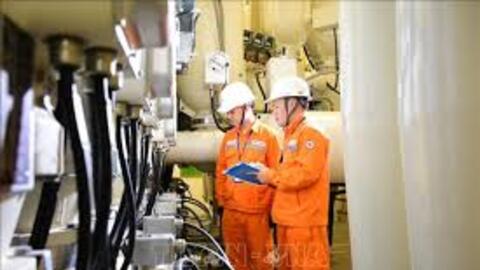 Hệ thống điện Thủ đô căng mình trong đợt nắng nóng kỷ lục
