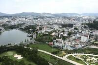 <a href="/phat-trien-ben-vung" title="Phát triển bền vững" rel="dofollow">Phát triển bền vững</a>
