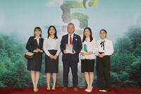 <a href="/phat-trien-ben-vung" title="Phát triển bền vững" rel="dofollow">Phát triển bền vững</a>