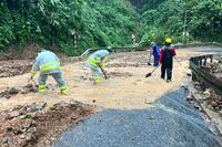 <a href="/thoi-su/trong-nuoc" title="Trong nước" rel="dofollow">Trong nước</a>