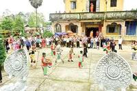 <a href="/phat-trien-ben-vung" title="Phát triển bền vững" rel="dofollow">Phát triển bền vững</a>