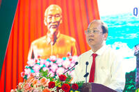 <a href="/phat-trien-ben-vung" title="Phát triển bền vững" rel="dofollow">Phát triển bền vững</a>