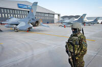 <a href="/thoi-su" title="Thời sự" rel="dofollow">Thời sự</a>