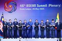 <a href="/phat-trien-ben-vung" title="Phát triển bền vững" rel="dofollow">Phát triển bền vững</a>