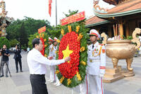 <a href="/thoi-su" title="Thời sự" rel="dofollow">Thời sự</a>