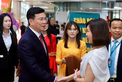 Lâm Đồng tặng quà du khách ngày đầu năm 2026