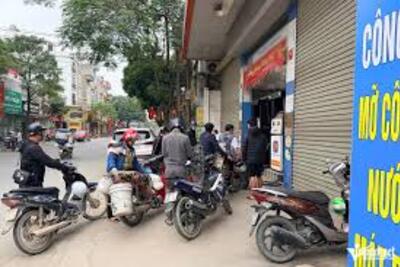 Hà Nội sẽ xử lý cây xăng găm hàng