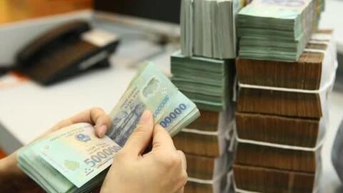 Siết tín dụng BĐS có làm thị trường hết 'sốt nóng'?