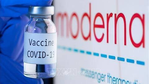Liều tiêm thứ 3 của vaccine Moderna bằng nửa liều cơ bản