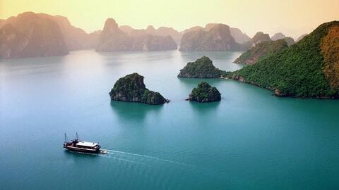 Quảng Ninh mở cửa du lịch hoàn toàn từ giữa tháng 3