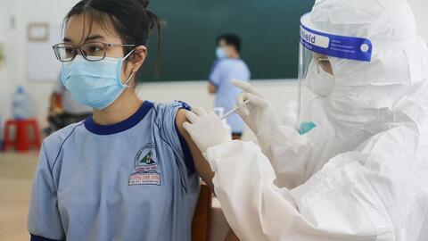 Khẩn trương tiếp nhận vaccine và chỉ đạo thực hiện tiêm cho trẻ từ 5 đến dưới 12 tuổi