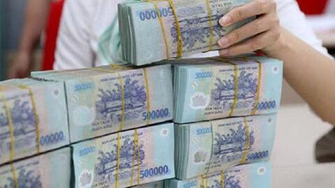 Ngân hàng Nhà nước giảm mạnh bơm tiền ra thị trường