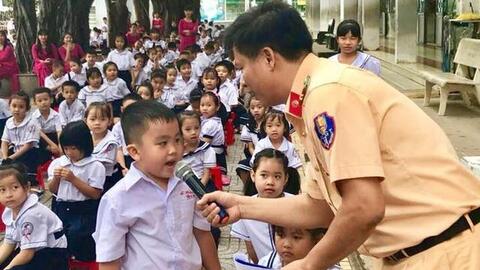 Hà Nội tăng cường tuyên truyền, phổ biến luật về phòng, chống dịch COVID-19 dịp 30/4 và 1/5