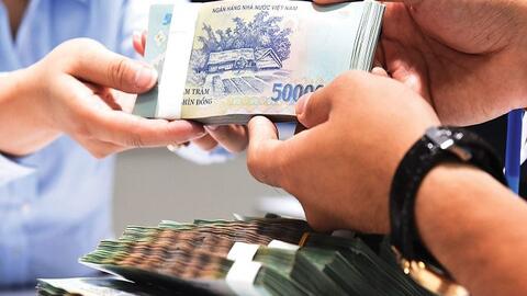 Tăng trưởng tín dụng TPHCM trong 5 tháng đạt 2.43%