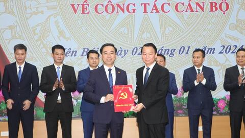 Yên Bái luân chuyển, điều động 11 cán bộ chủ chốt