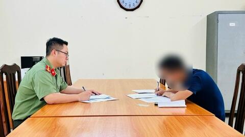Cảnh cáo, xử phạt 5 trường hợp báo "chốt" cảnh sát giao thông trên mạng