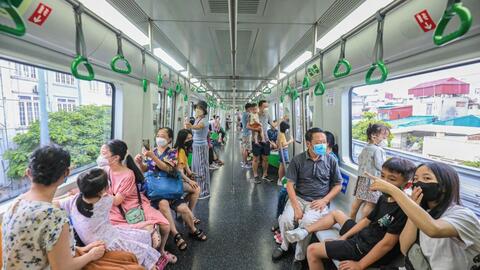 Động lực để Hà Nội “xanh hóa” hệ thống giao thông công cộng