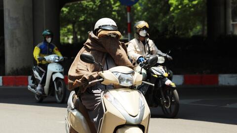 Thủ đô Hà Nội ngày nắng, có nơi trên 35 độ C
