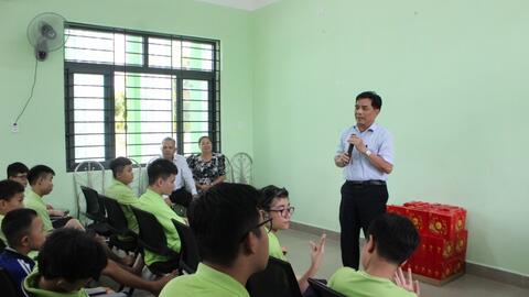 Quảng Nam: Trung thu ấm áp với trẻ em khuyết tật