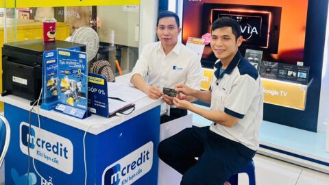 Mcredit sẻ chia cùng đồng bào bị ảnh hưởng bởi bão lũ