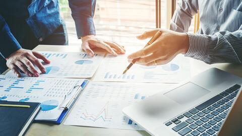 5 chiến lược công nghệ ưu tiên hàng đầu dành cho các tổ chức tài chính trong năm 2025