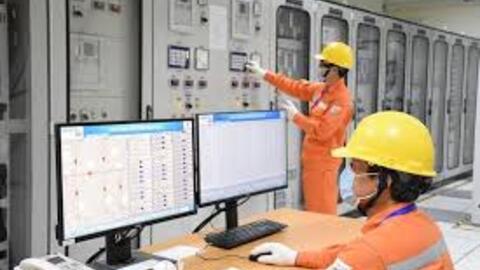 Bộ Công Thương chỉ đạo triển khai các giải pháp bảo đảm cung ứng điện
