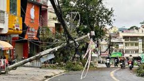 Bão số 1 mạnh lên cấp 11, cảnh báo nguy cơ sạt lở đất, lũ quét do mưa lớn
