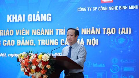 Hà Nội khai giảng khóa tập huấn giáo viên ngành trí tuệ nhân tạo
