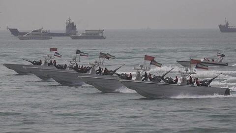 Đóng eo biển Hormuz là 'đòn tự sát' đối với Iran?