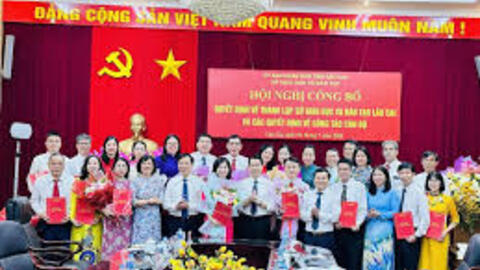 Cán bộ, công chức ngành GD-ĐT tỉnh Lào Cai nhận nhiệm vụ mới sau sáp nhập