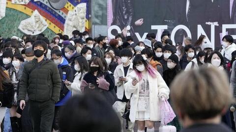 Ca mắc Covid-19 mới ở Nhật Bản tăng chóng mặt