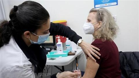 75% tác dụng phụ của vaccine ngừa COVID-19 có thể do “hiệu ứng nocebo"