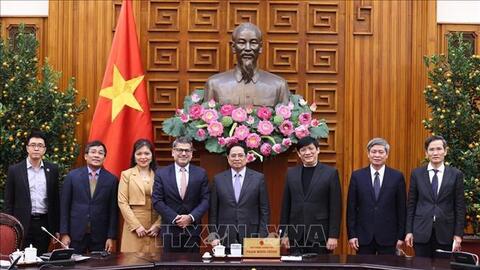 Đề nghị AstraZeneca tiếp tục cung cấp vaccine và thuốc điều trị COVID-19 thế hệ mới cho Việt Nam