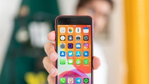 Hàng loạt smartphone 'nóng bỏng tay' sắp ra mắt sau Tết