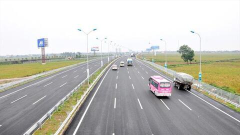 12 đoạn cao tốc Bắc – Nam: Chỉ định thầu vẫn cần công khai, minh bạch