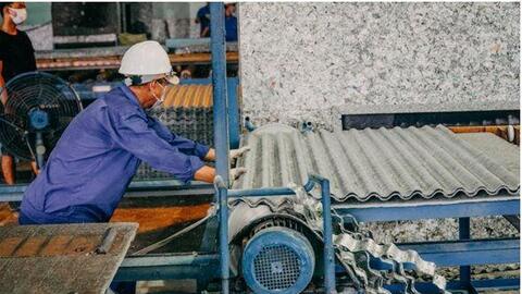 Thúc đẩy kinh tế tuần hoàn: Đến lượt vỏ hộp giấy đựng đồ uống đã qua sử dụng được tái chế