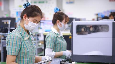 HSBC: Samsung ra mắt điện thoại mới là cú hích quan trọng với xuất khẩu Việt Nam