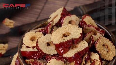 Loại quả khô này chính là "khắc tinh của ung thư": Ăn tươi hay ngâm nước đều vô cùng bổ dưỡng nhưng phải nhớ 3 lưu ý này kẻo phản tác dụng