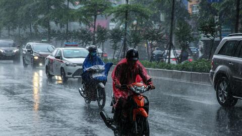 Thời tiết hôm nay: Bắc Bộ tiếp tục mưa dông