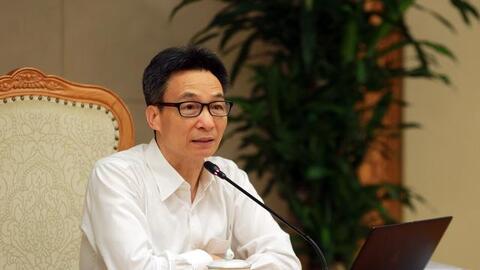 Tháo gỡ vướng mắc về nhập khẩu trang thiết bị y tế và khai báo y tế điện tử khi nhập cảnh