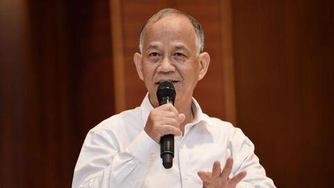 Chuyên gia kinh tế Nguyễn Minh Phong: "Thị trường chứng khoán như một bình pha lê quý, đánh chuột nhưng không được làm vỡ bình"