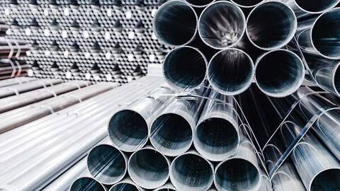 Mỹ khởi xướng điều tra chống lẩn tránh thuế phòng vệ thương mại với ống thép nhập khẩu từ Việt Nam
