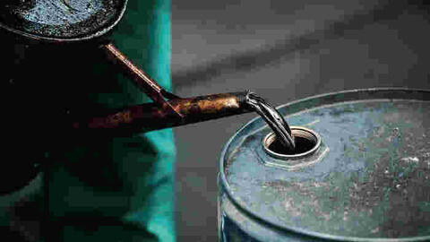 Dầu tăng tuần thứ 3 liên tiếp, vọt hơn 6%