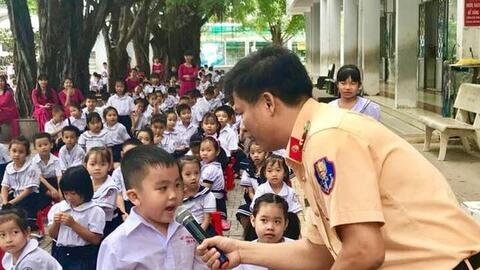 Hà Nội tăng cường tuyên truyền, phổ biến luật về phòng, chống dịch COVID-19 dịp 30/4 và 1/5