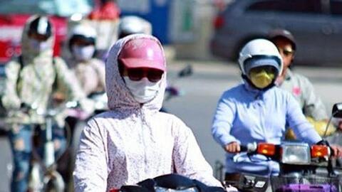 Miền Bắc, miền Trung bước vào đỉnh điểm nắng nóng