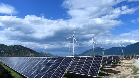 Việt Nam có cơ hội đón dòng giao dịch mạnh mẽ về năng lượng tái tạo