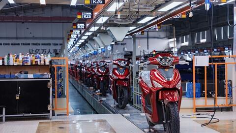 Sản lượng xe máy mới xuất xưởng tại Việt Nam tăng trở lại