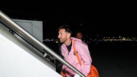 Messi đã sẵn sàng cho "trận đấu cuối", Ronaldo phải chạy đua với thời gian