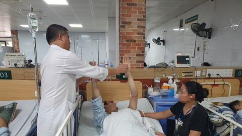 Đề xuất xây dựng văn bản cấm hoàn toàn thuốc lá điện tử
