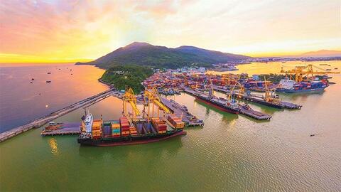 Đề xuất những nhiệm vụ trọng tâm, đột phá để phát triển bền vững kinh tế biển